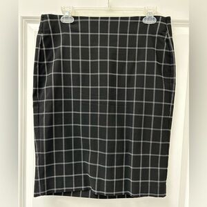 Elle Black Pencil Skirt